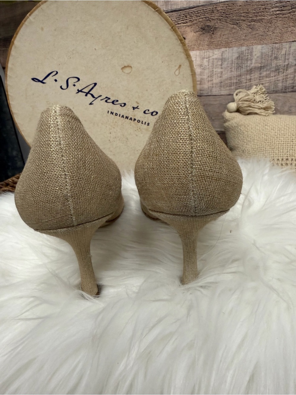 BCBGirls Gold Metallic Linen Heels 6 - Picture 3 of 6
